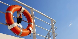 Rescue means - standards for equipping small boats