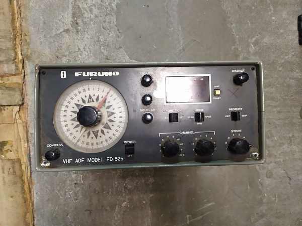 Furuno Direction Finder FD-525 s.n 5904-484 на проверку