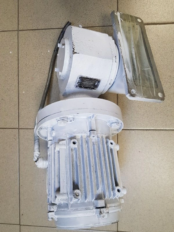 Двигатель для радара AG CH 8056 N96M 120 s.n. 6577 б.у. на проверку 1