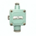 Соединительная коробка для удлинения антенного кабеля (требуется 2 шт) NQE-7700A