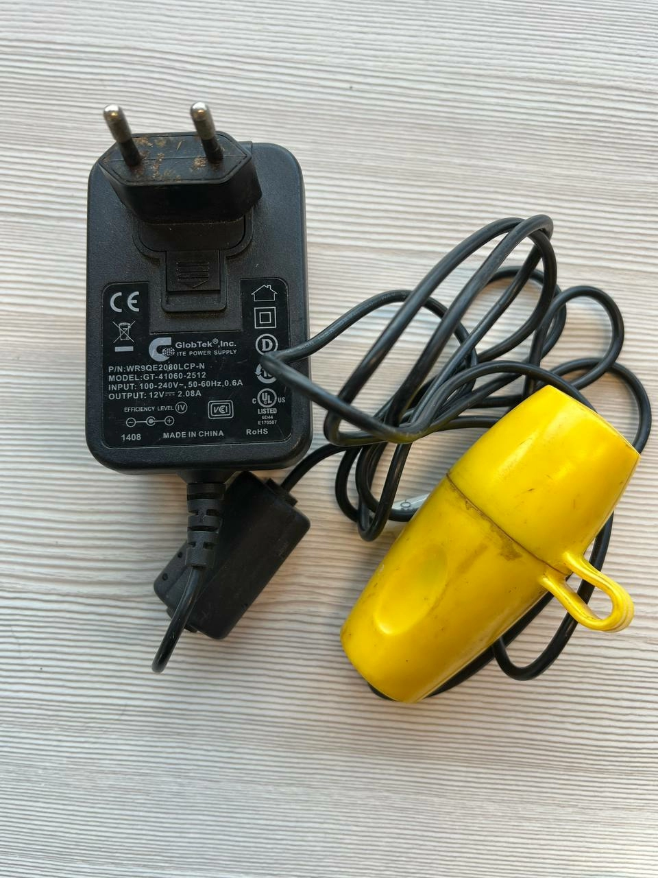 Зарядное устройство Marport GlobTek GT-41060-2512 WR9QE2080LCP-N желтая вилка б.у на проверку СПБ24042027 1