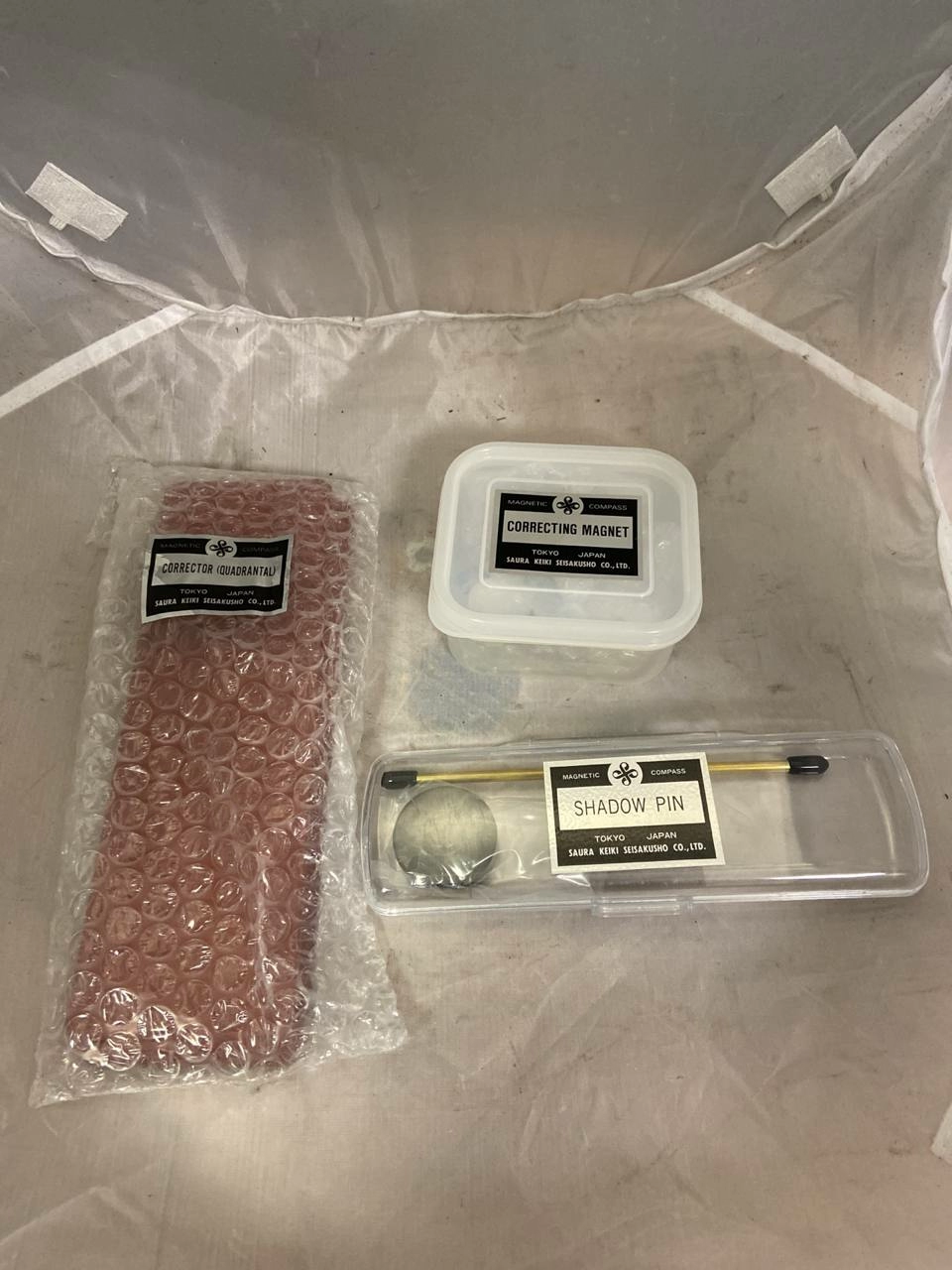 Набор корректирующих магнитов SAURA б.у. б.s.n на проверку 1