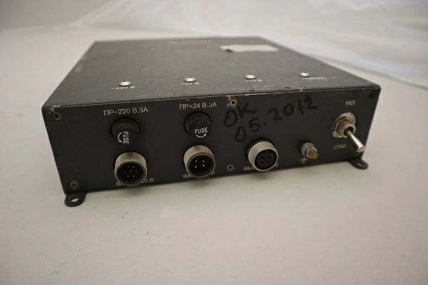 Блок питания "ГРАНИТ Р 24  СВЭ 24 б.у. б/s/n раб.