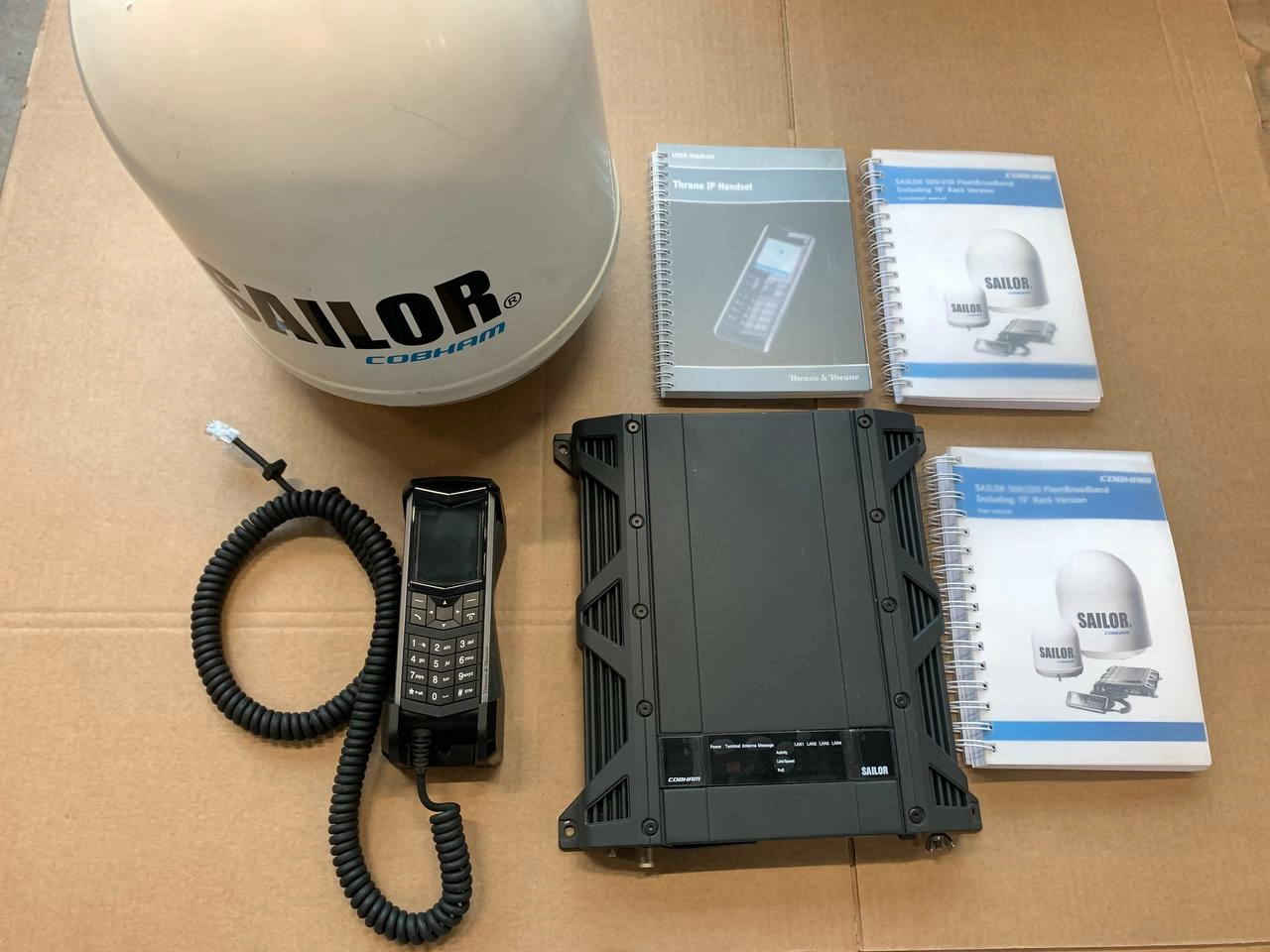 Спутниковый терминал SAILOR FleetBroadband 250 б.у s.n 13438599 на проверку 1