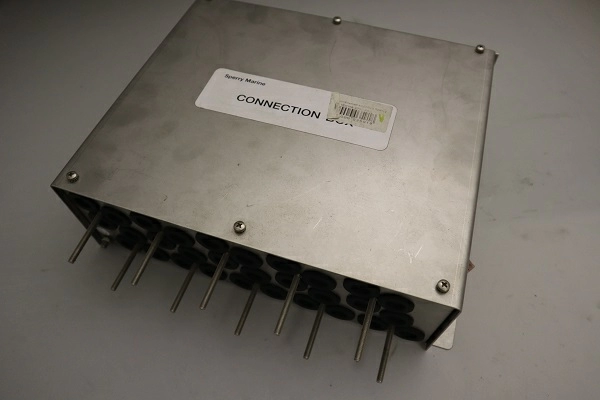 Соединительная коробка Sperry Marine 4950-AA б.у. s/n 1262 раб.