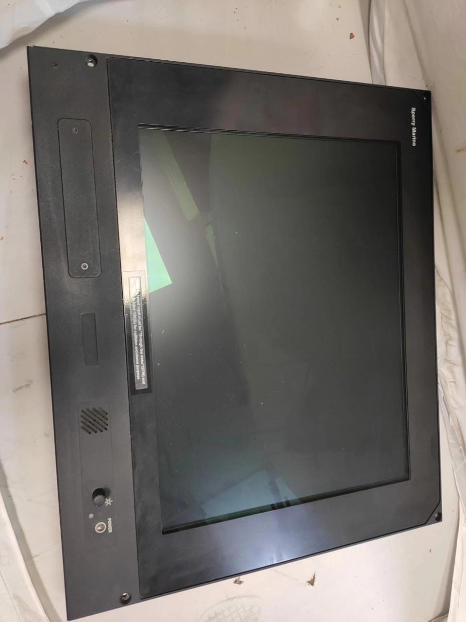 Hatteland Display JH 23T02SPR-L27-715 s/n65923C-2B б/у, на проверку 1