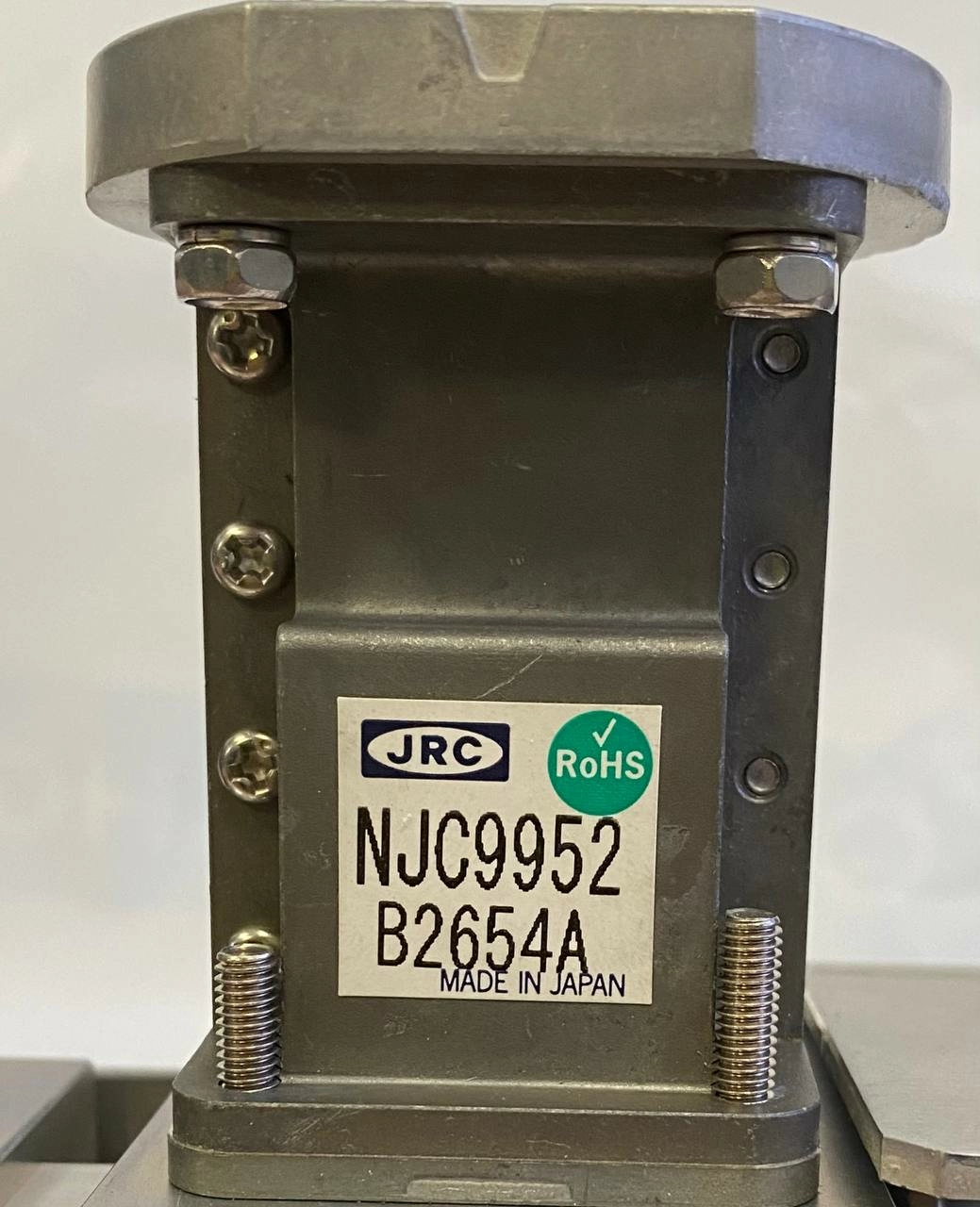 NJC9952 s/n B2654A, б/у, на проверку 1
