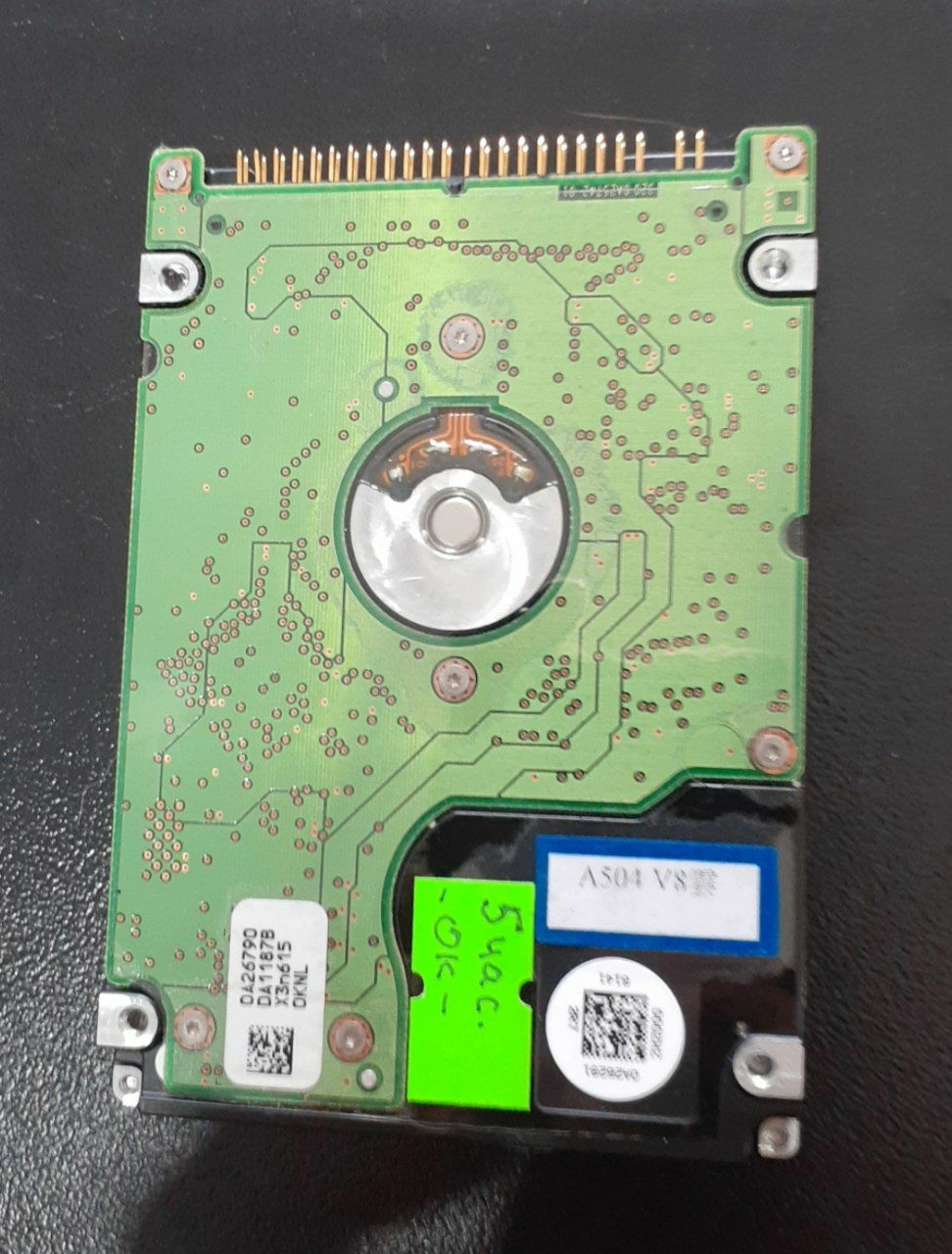 жесткий диск Hitachi HTS421280H9AT00 S/N AMHBJNWE 80GB состояние 3/5 1