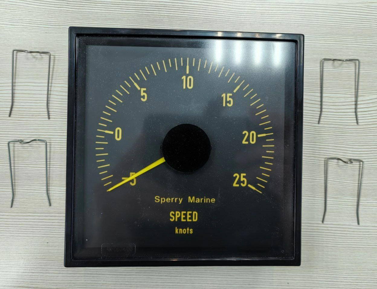 Индикатор скорости Sperry Marine KLPQ 144, (D3v144S) 1