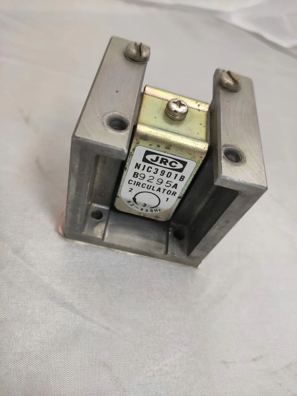 Циркулятор JRC NJC3901B (б.у.) s/n B8736A на проверку 1