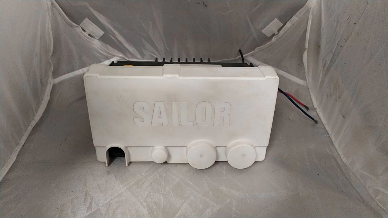 Стационарная радиостанция Sailor 6215 VHF DSC s.n 0611850549 б.у (Индия 3) не раб. 1