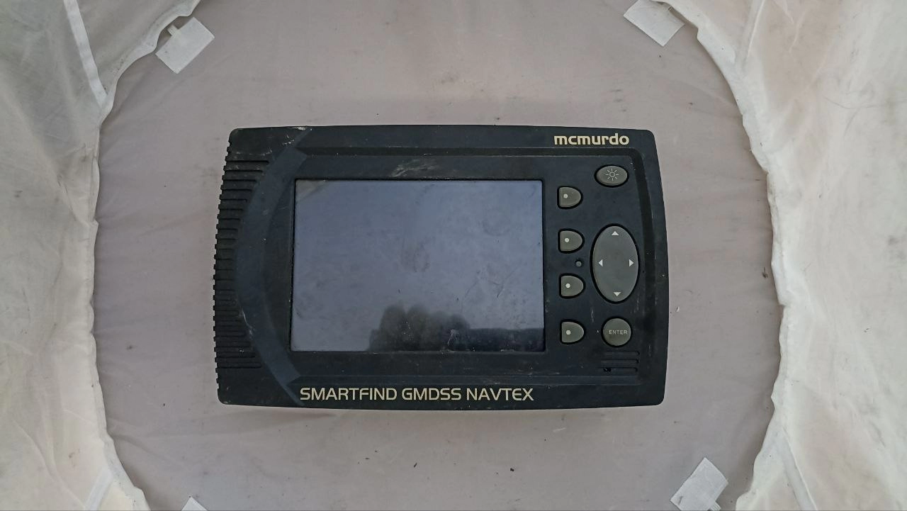 MCMURDO Smatrfind gmdss Navtex receiver s.n. 0931000450 1