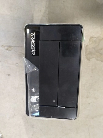 Видеорегистратор TRASSIR б/у б/s/n на проверку