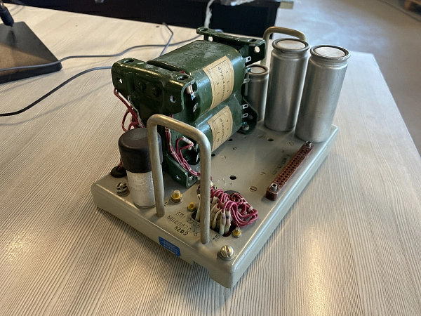 Блок питания эхолота "НЭЛ" ЫП2.087.075 б.у. s/n 8209 на проверку