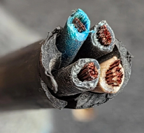 Кабель КНР 4х2,5