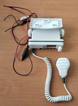 УКВ радиостанция GX1000S s/n 8I083623 с серт. РМРС б/у