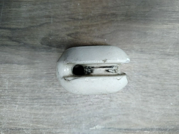 Изолятор керамический s.n РНД-138561б.у рабочее