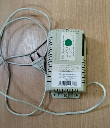 БП трансформаторный нестабилизированный 18V, 12V б.у s.n 5101740 раб.