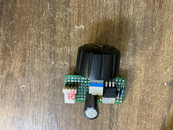 Регулятор подсветки стойки ГМССБ б/у