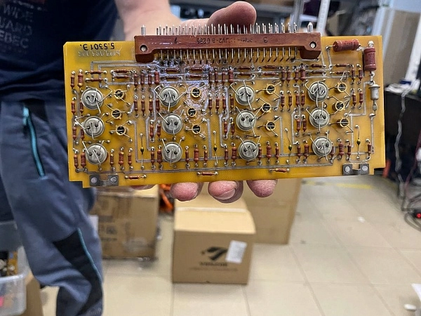 Плата для эхолота "НЭЛ" ЫП3.083.006 б.у. s/n 5.5301 на проверку