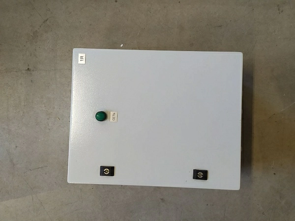 Шкаф Schneider б/у б/s/n на проверку