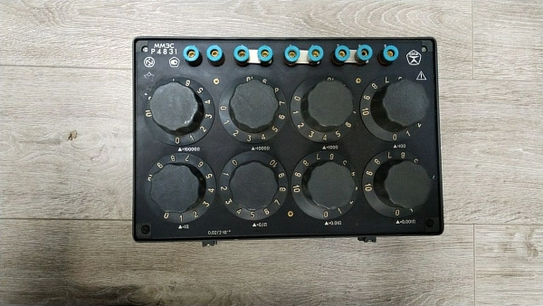 Магазин сопротивлений Р4831, s.n НВР- 874387, б.у, на проверку