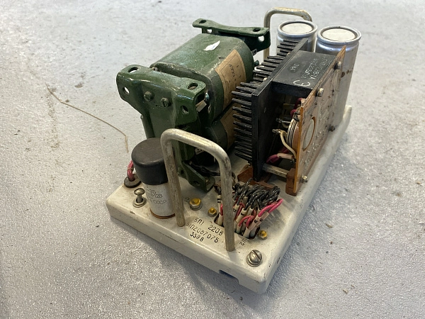 Блок питания эхолота "НЭЛ" ЫП2.087.075 б.у. s/n 3598 на проверку