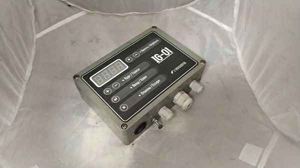 Аналого-цифровой преобразователь сигналов гирокомпаса IG-01 б.у s.n 0105 раб.