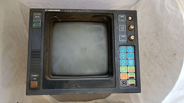 FURUNO GaAs FET FRONT END 4.Tone DAYLIGHT DISPLAY s.n. F1351 б.у. на проверку