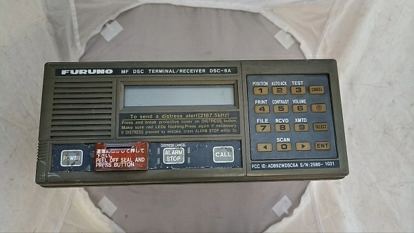 Радиостанция FURUNO MF.HF DSC TERMINAL DSC 6A б.у. s.n 2580.1031 на проверку