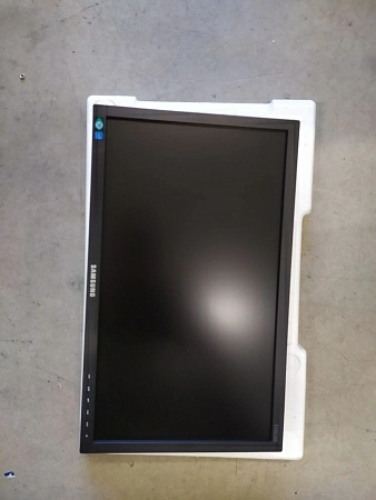 Монитор Samsung  LS19C20k б/у на проверку