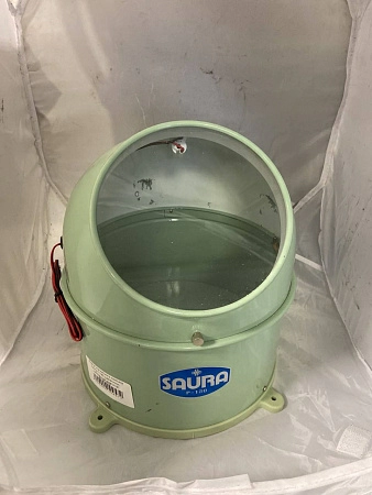 Корпус магнитного компаса Saura P-130 .царапины, небольшая вмятина.