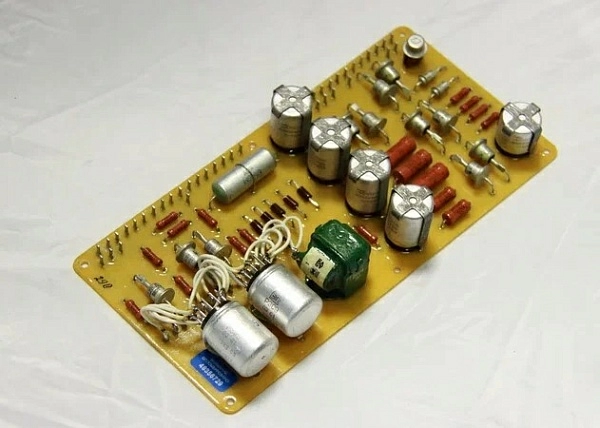 Плата для УКВ "КАМА" К-16 452 б.у. s/n 290 на проверку