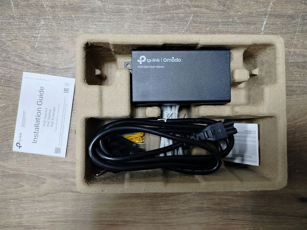 Инжектор PoE TP-Link TL-POE160S s.n 4241126002288 б.у рабочее