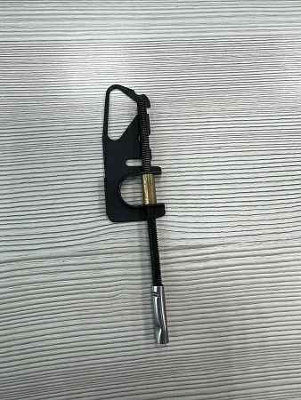 Зажим удерживающий