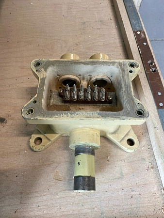 Распределительная коробка No Name б.у. б/s/n на проверку