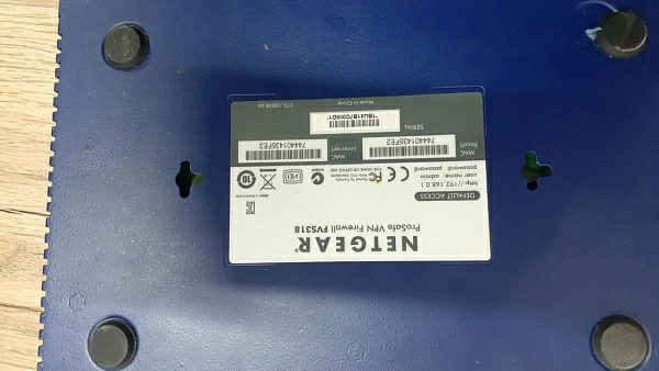 NETGEAR  VPN FIREWALL FVS318, s.n 1BU41B7C009D1, б.у, рабочее