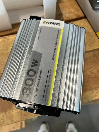 Инверотор 24V-220V 300W Pitatel KV-M300U.24