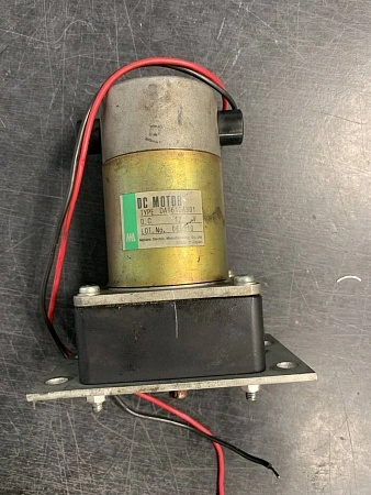 DC Motor type DA061GA301 s/n 060310 б/у