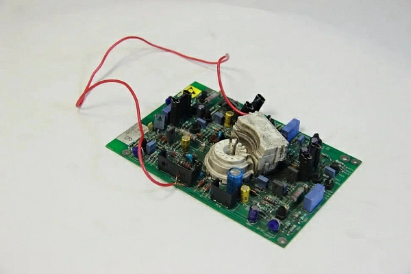 Плата 65620815 б.у. б/s/n на проверку