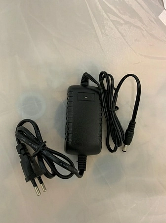 AC.DC Adapter YK-02 б.у раб.
