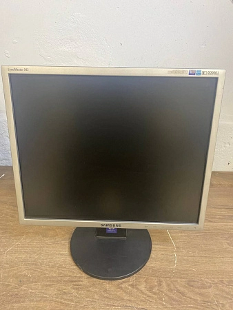 Монитор Samsung Syncmaster 943 s/n MY19HLOSB02733B б/у