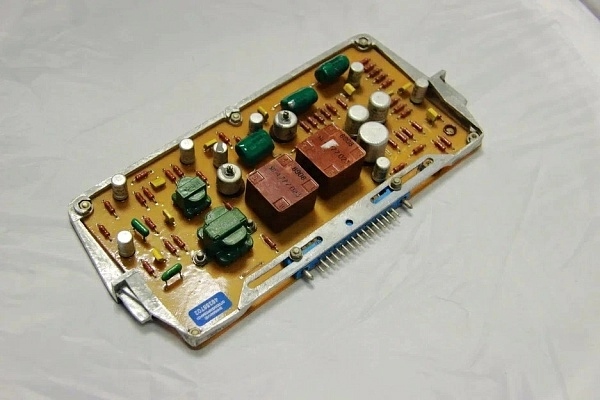 Плата для УКВ "КАМА" К27 444 б.у. s/n 835 на проверку