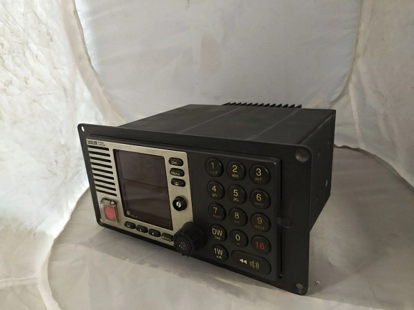 Радиостанция SAILOR RT5022 б/у s/n 06798648 на проверку