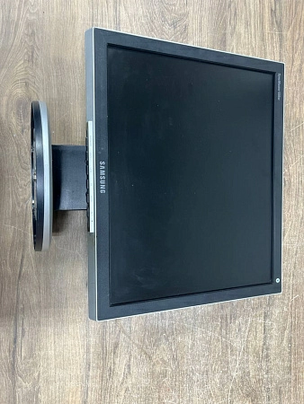 Монитор Samsung SyncMaster 930br с.н BI19HMDY90672T б.у рабочее