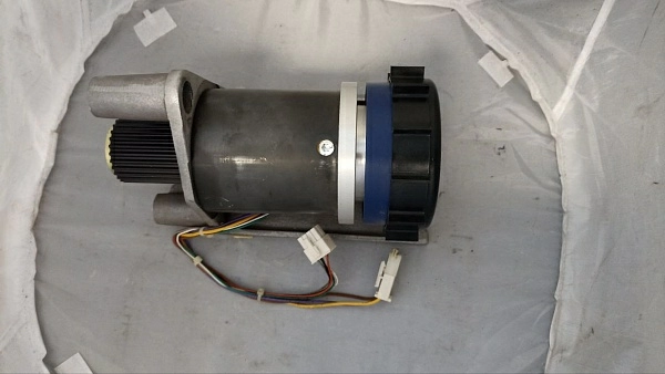 Двигатель GYSIN CH 4452 б.у. s.n 27334.44870.0398.YC на проверку