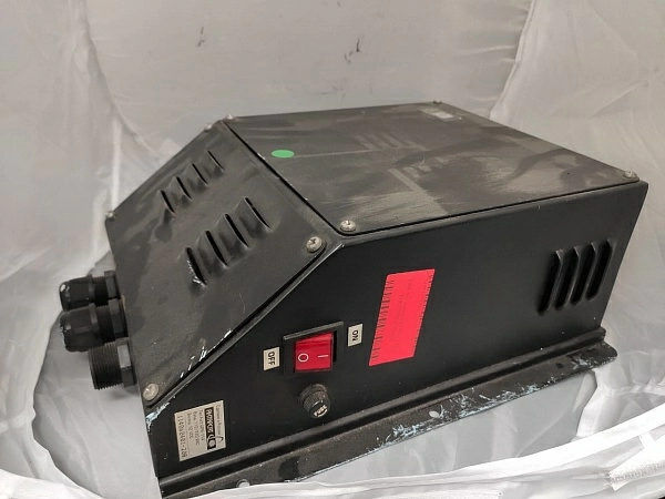 Блок питания UPS-114 (б.у.) s/n 114060401-208 раб.