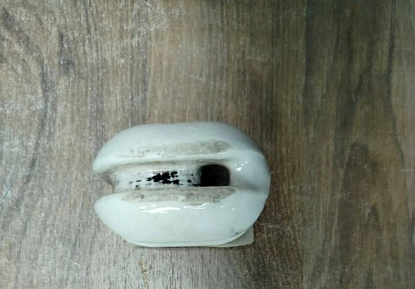 Изолятор керамический s.n РНД-234712 б.у рабочее