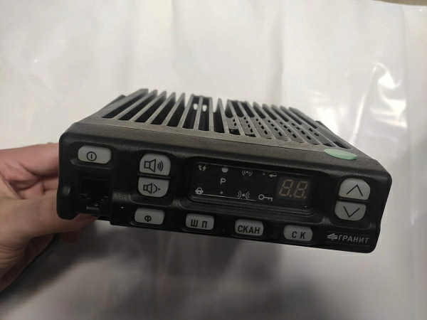 Гранит 2Р-24(Антенна с креплением, тангента, приемопередатчик)(Серт РРР!!) б.у. sn 3390 раб.