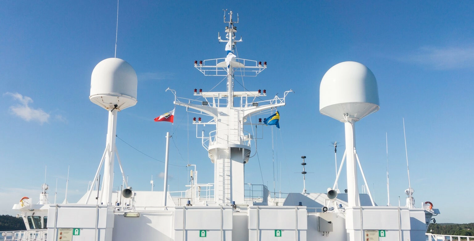 Как работает антенна на судне